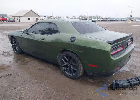 2021 Dodge Challenger Gt z USA, uszkodzony, nr VIN 2C3CDZJG5MH600276